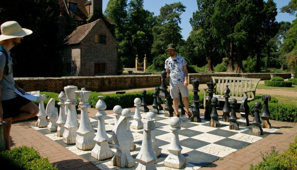 Nos consideraban débiles, vacilantes incapaces de actuar, solamente poetas… Pero la firmeza inquebrantable no es la mejor virtud humana (Czeslaw&nbsp;Milosz)