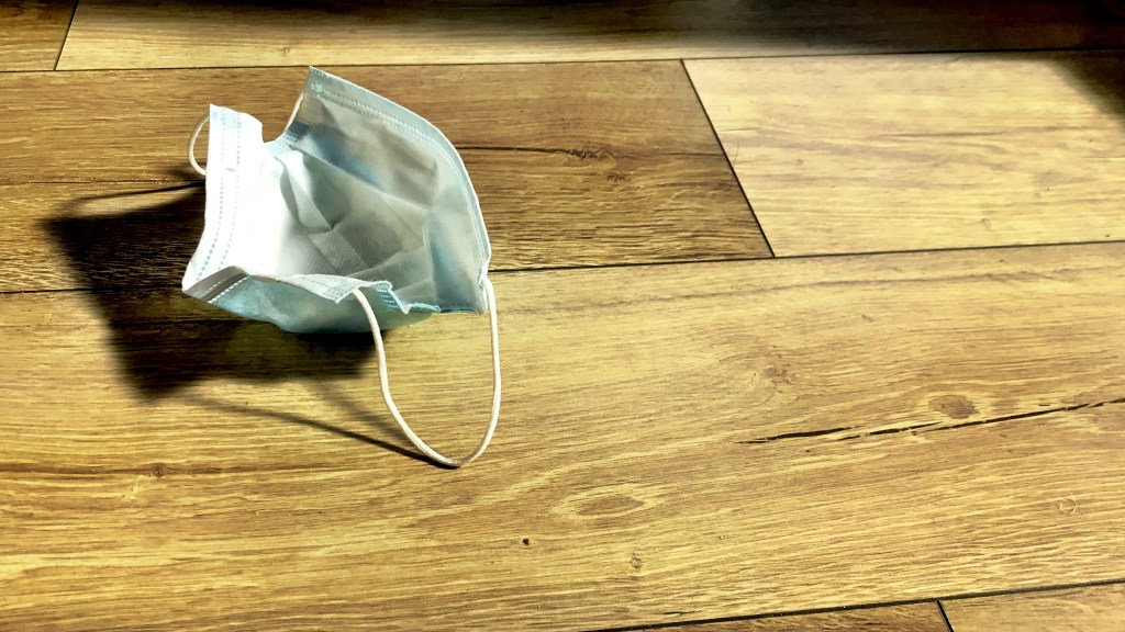 Y la tierra se sacudirá las&nbsp;pulgas.