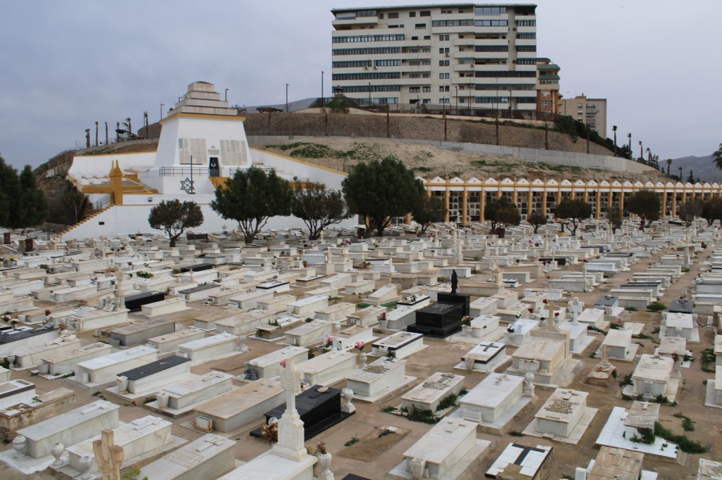 Emocracia(las sociedades están dirigidas por agitadores de sentimientos, no por agitadores de&nbsp;ideas)